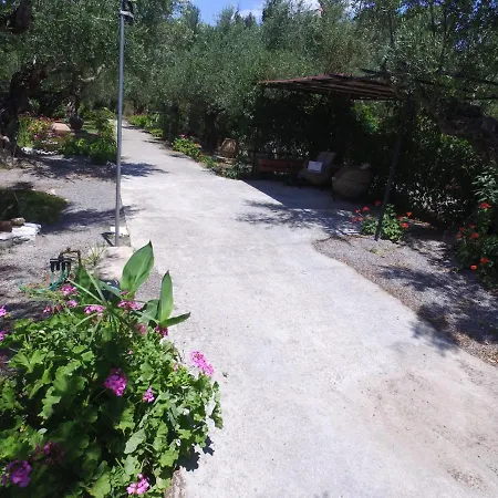 Holiday home Farm House Next To The Beach Mavrovouni (Laconia)
